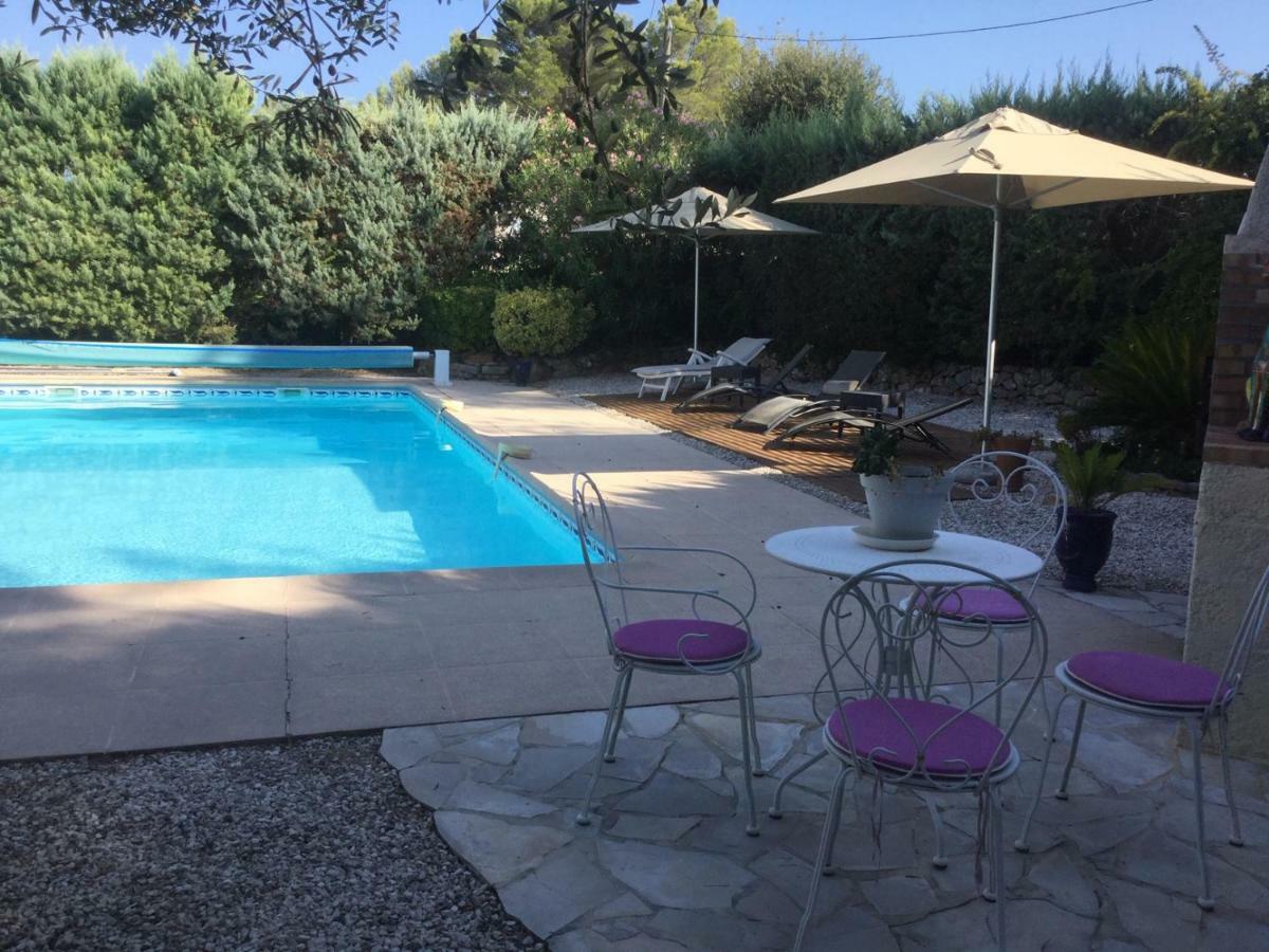 Отель Le Patio Fleuri Лорг Экстерьер фото